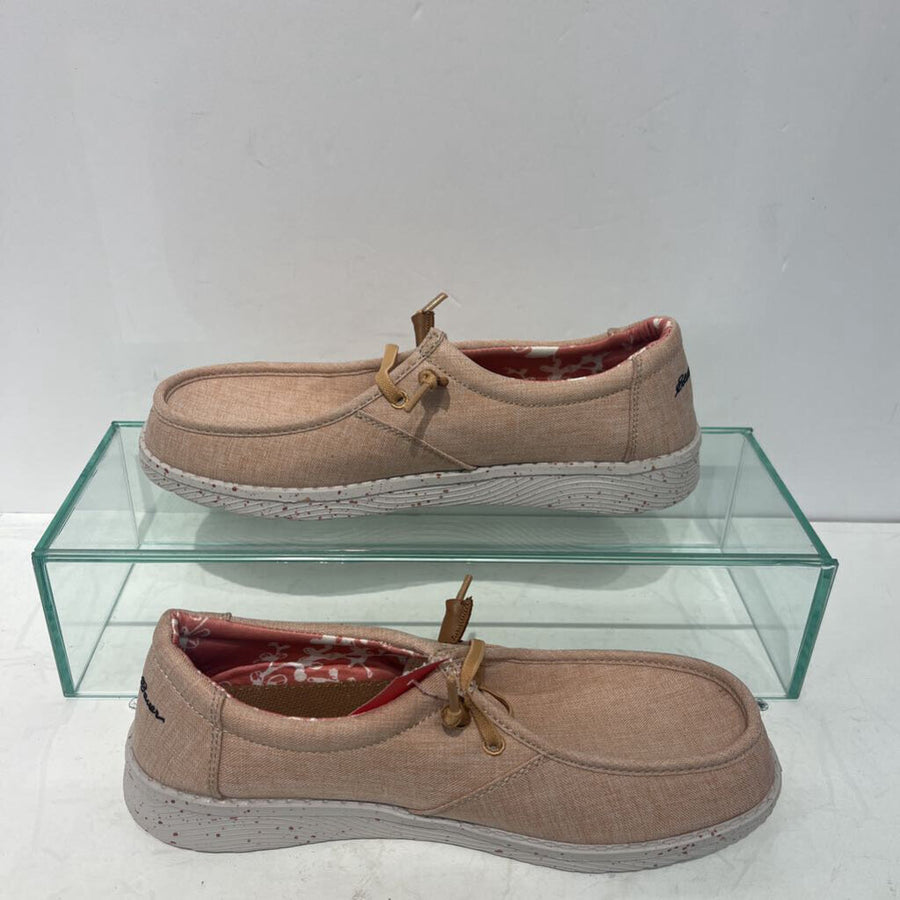 EDDIE BAUER WOMEN'S FOOTWEAR 9