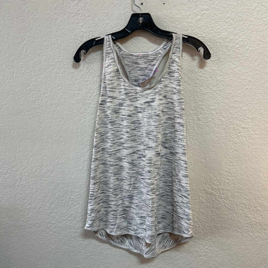 Lululemon WOMEN'S ATHLETIC 10