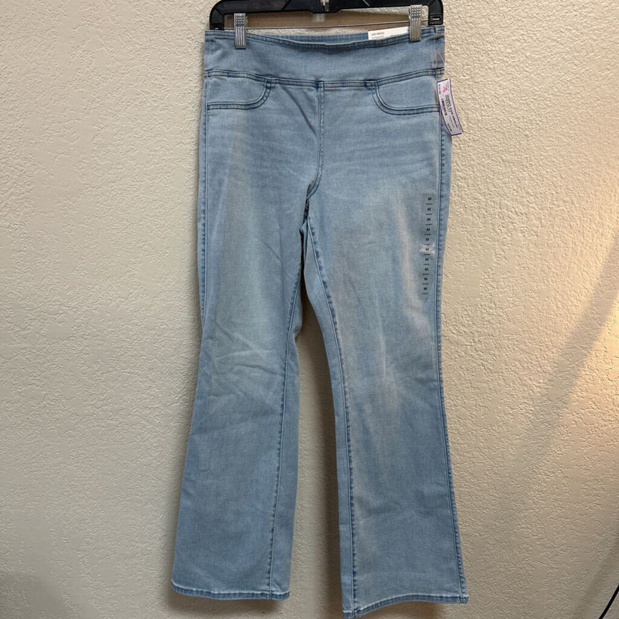 AMERICAN EAGLE WOMEN'S JEANS 8