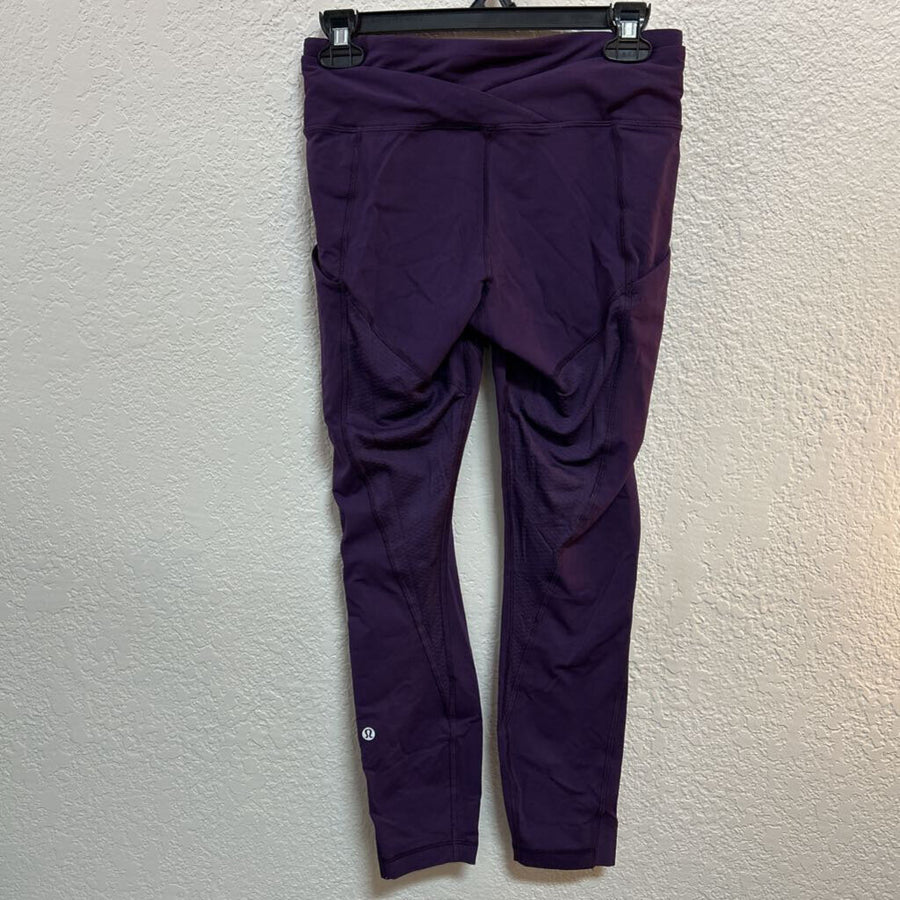 Lululemon WOMEN'S ATHLETIC 6 PURPLE